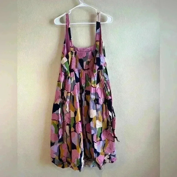 Ava & Viv Floral pink Print Smocked Tie Back Tiered Midi Dress with pocket 2X - Picture 4 of 8